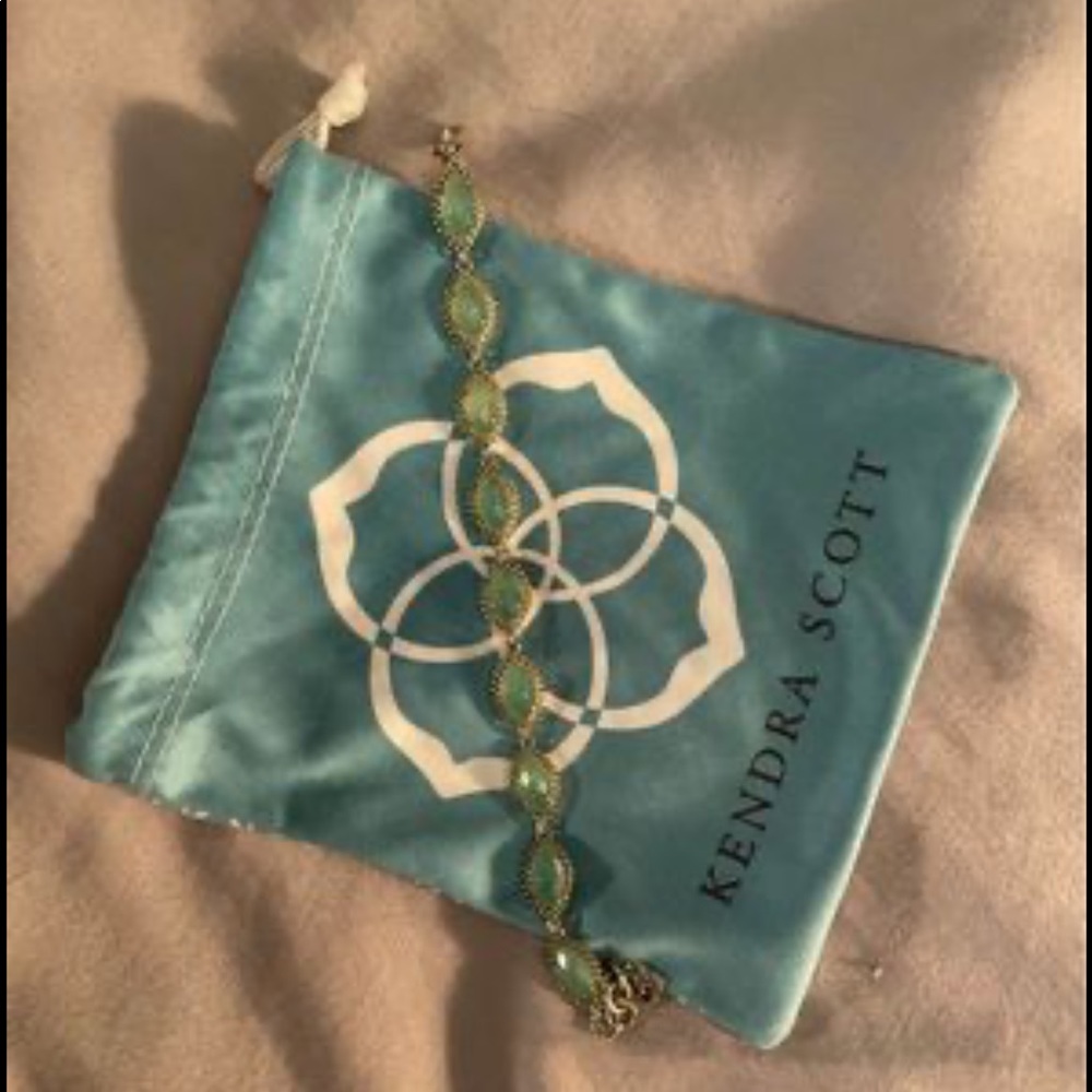 Kendra Scott bracelet